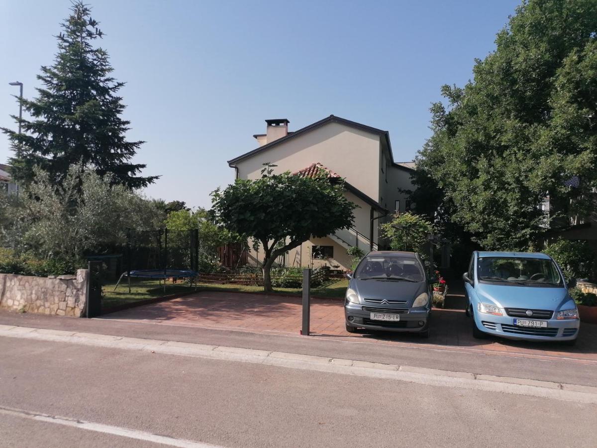Apartment Jasna ポレッチ エクステリア 写真